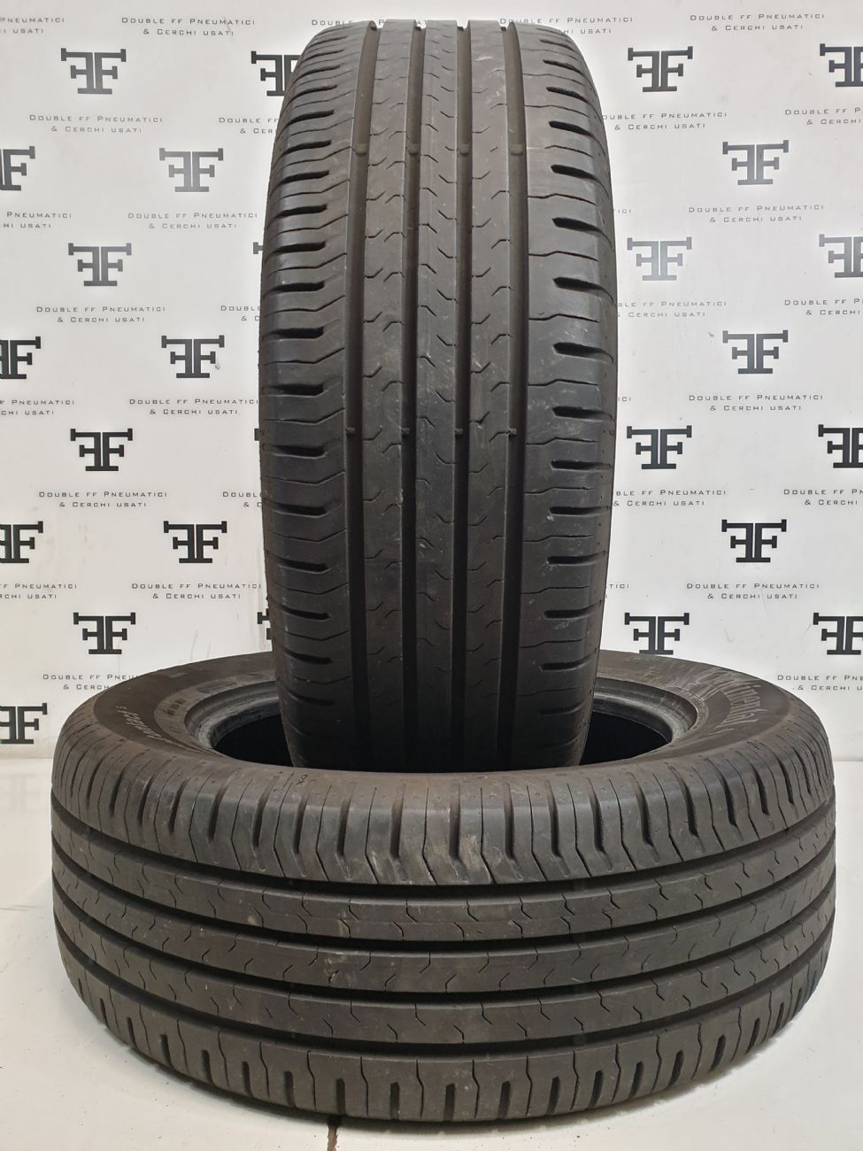 Pneumatici 235 60 R18 103 V CONTINENTAL ContiEcoContact 5 estivo usati 140€
