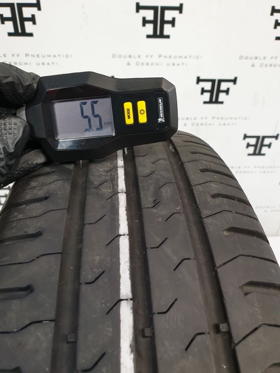 Pneumatici 165 60 R15 77 H CONTINENTAL  estivo usati 85€