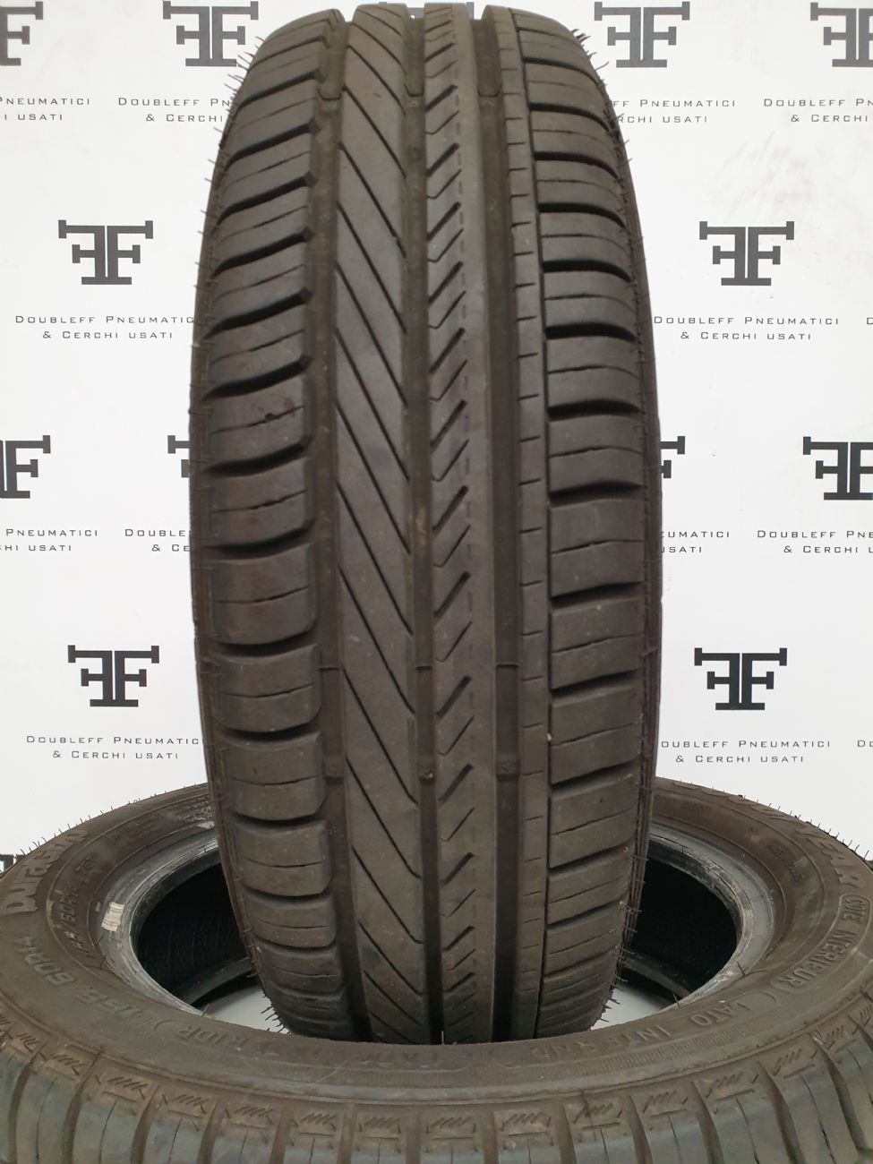 Pneumatici 155 60 R14 75 T GOODYEAR DURAGRIP estivo usati 85€