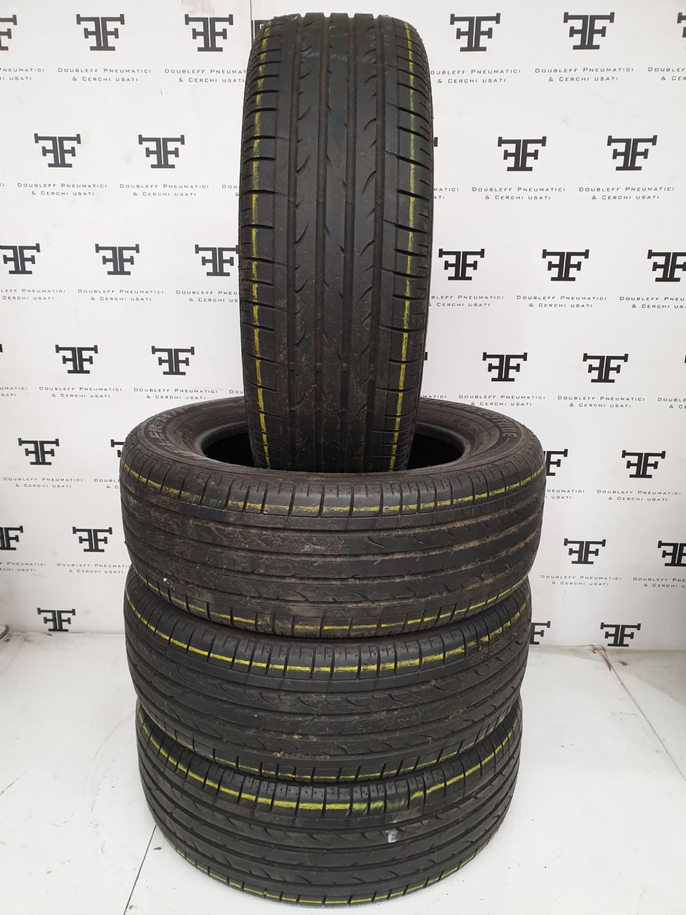Pneumatici 235 60 R18 103 W BRIDGESTONE DUELER HP SPORT estivo usati 300€