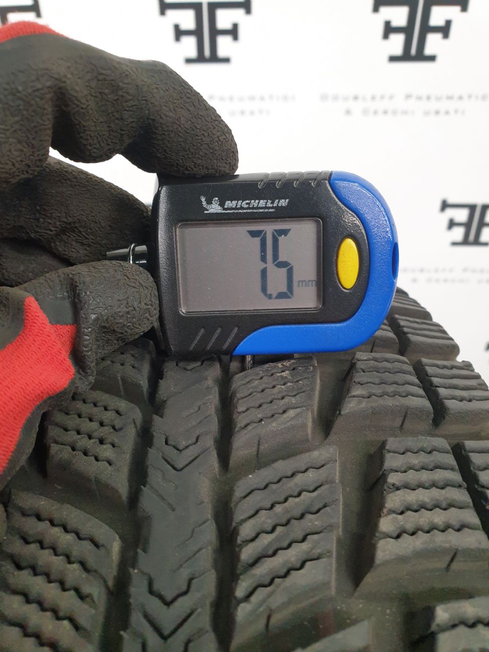 Pneumatici 205 60 R16 96 H FEDERAL HIMALAYA WS2 invernale DEMONTÉ usati 120€