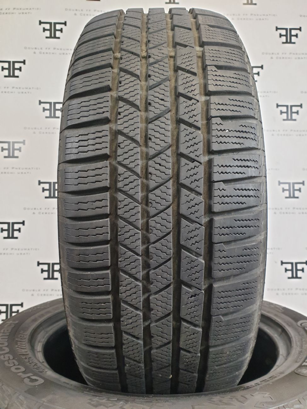 Pneumatici 235 55 R19 101 H CONTINENTAL CROSS CONTACT WINTER invernale DEMONTÉ usati 140€