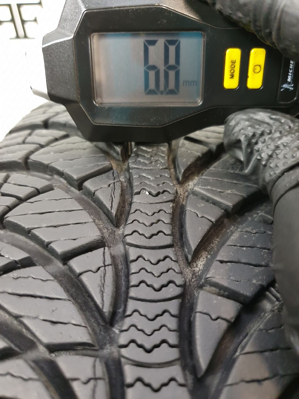 Pneumatici 195 60 R16C 99/97 T FULDA KRISTALL MONTERO 3 invernale usati 110€