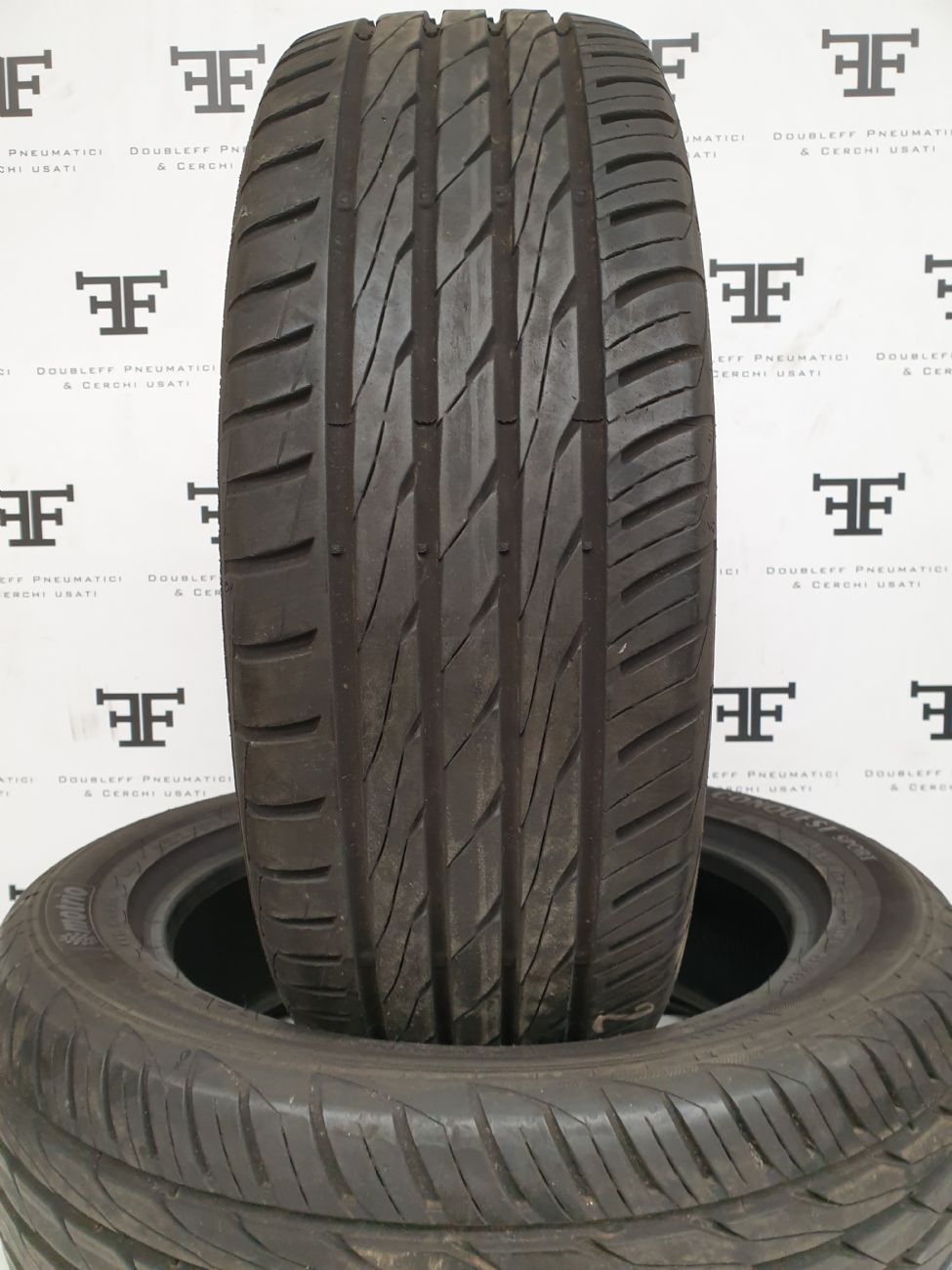 Pneumatici 205 55 R17 95 H MOTRIO  estivo usati 130€