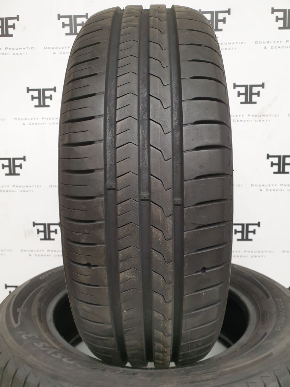 Pneumatici 205 60 R16 82 H NORAUTO PREVENSYS 3 estivo DEMONTÉ usati 110€