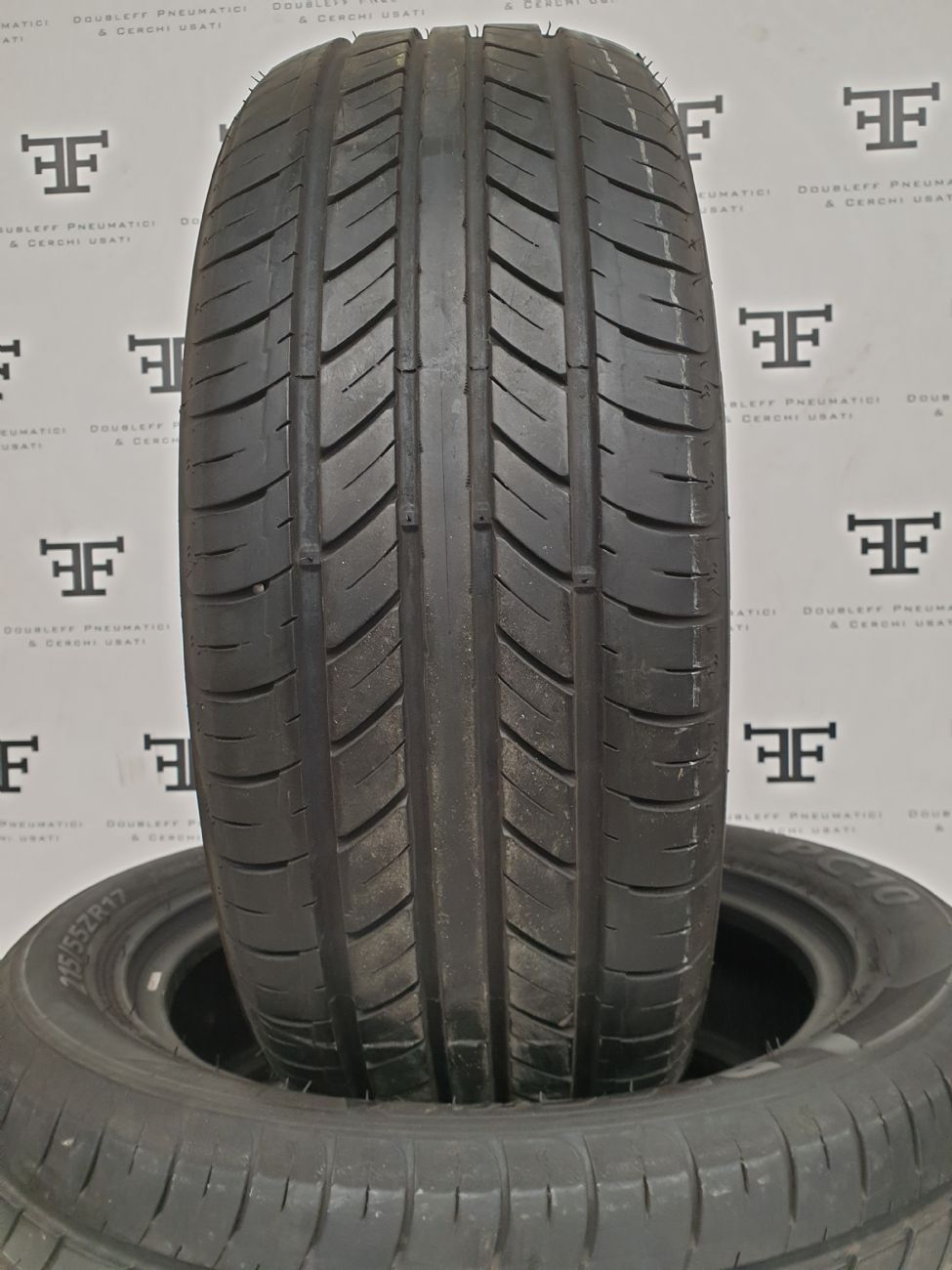 Pneumatici 215 55 R17 98 W PACE  estivo usati 110€