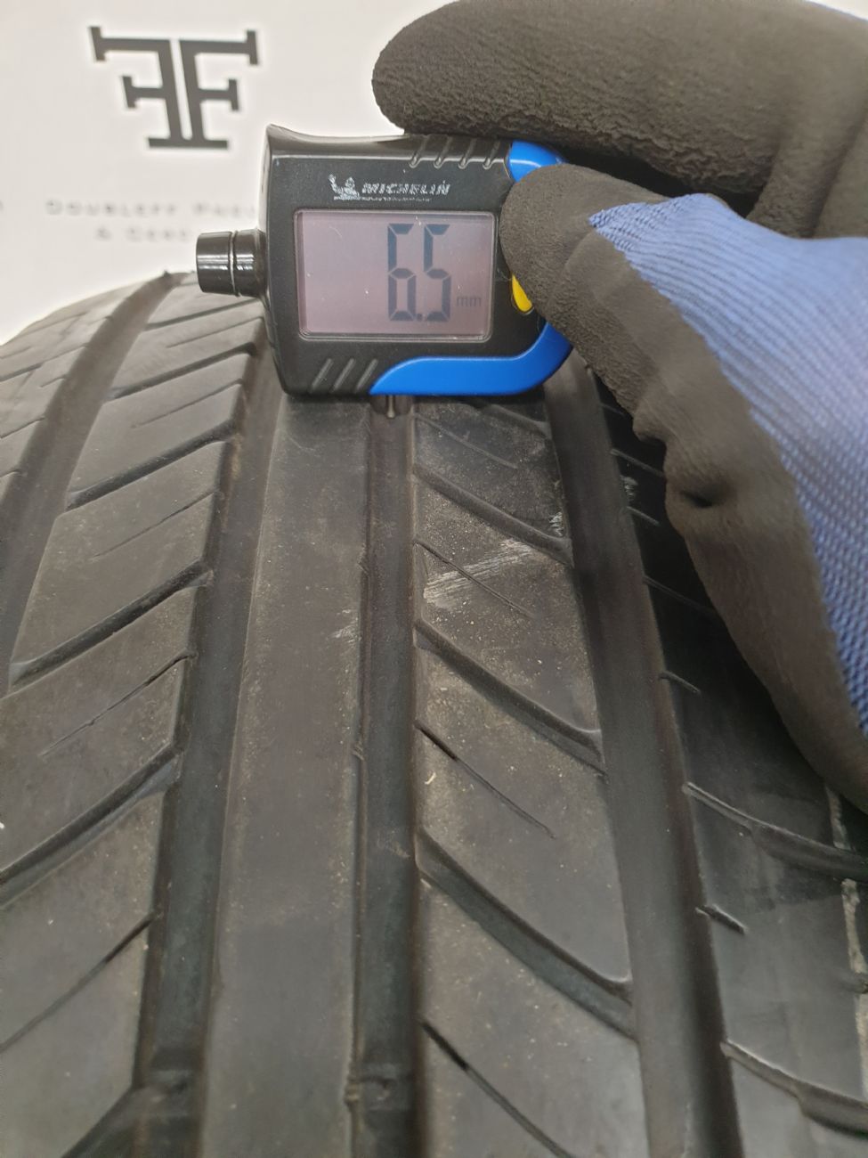 Pneumatici 215 55 R17 98 W PACE  estivo usati 110€