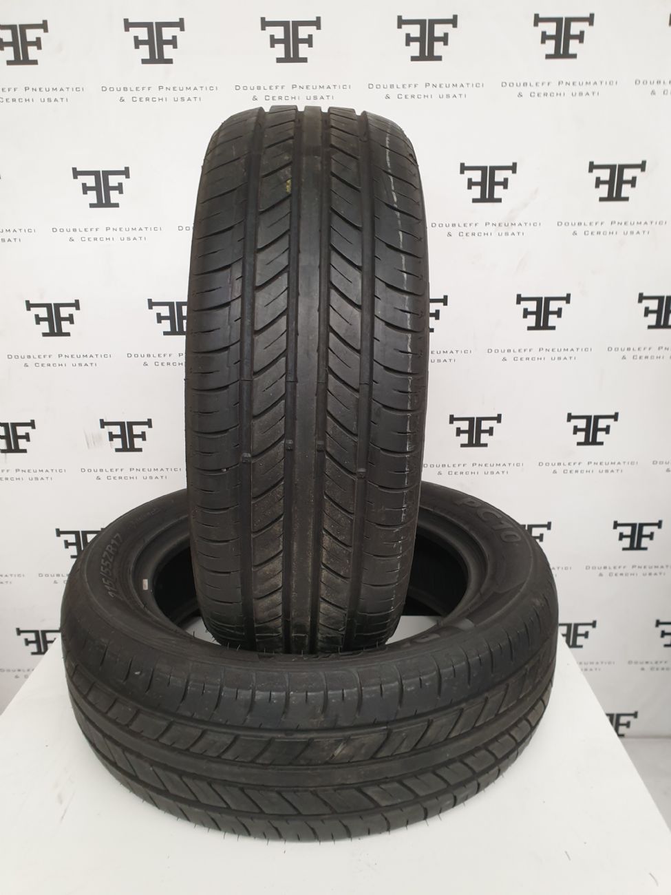 Pneumatici 215 55 R17 98 W PACE  estivo usati 110€