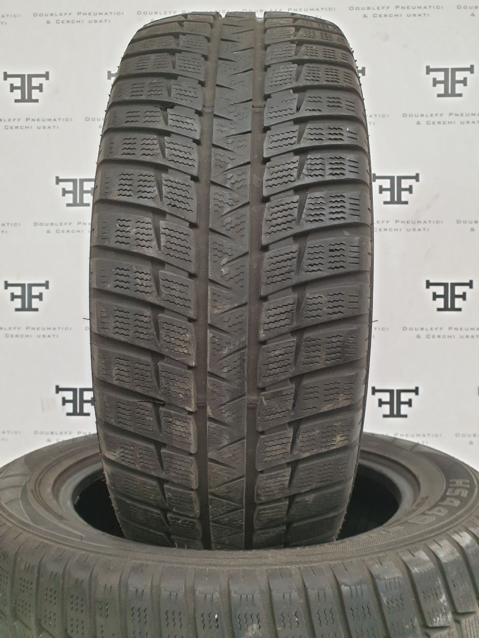 Pneumatici 225 55 R17 101 V FALKEN EUROWINTER HS449 invernale usati 110€