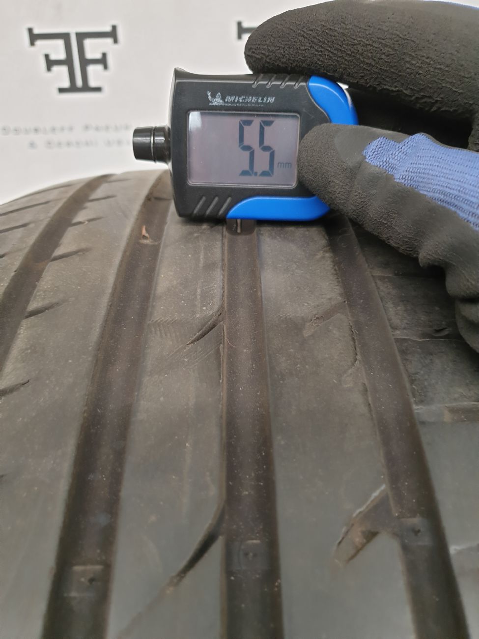 Pneumatici 235 60 R18 103 H HANKOOK VENTUS PRIME 2 estivo usati 130€
