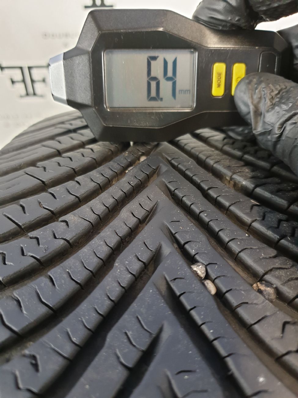 Pneumatici 215 65 R17 99 H MICHELIN ALPIN 5 invernale usati 250€