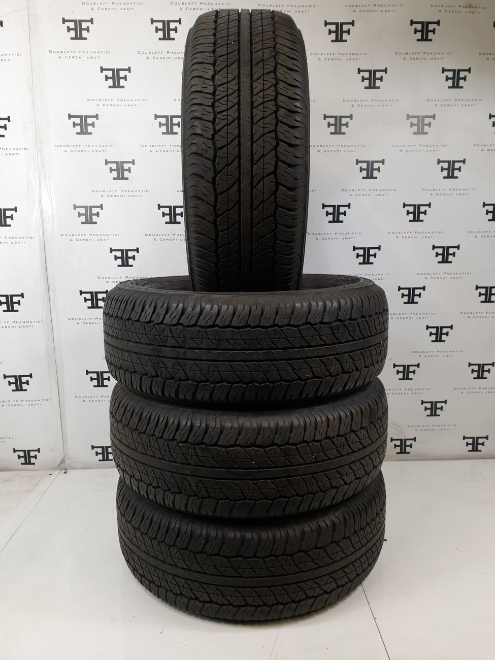 Pneumatici 225 70 R17C 108/106 S DUNLOP GRANDTREK AT20 M+S 4 seasons usati 250€