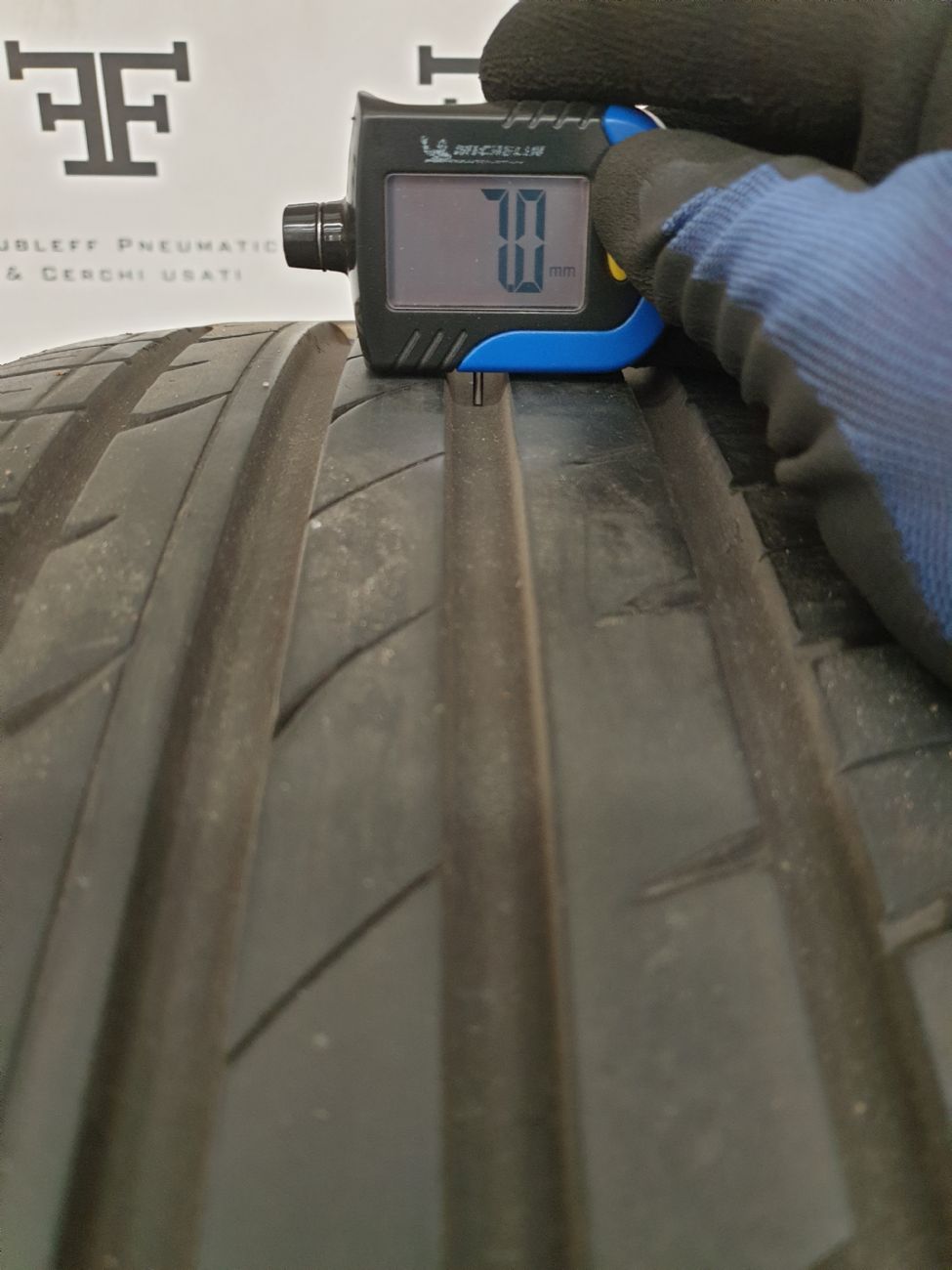 Pneumatici 235 60 R18 103 H HANKOOK VENTUS PRIME 2 estivo DEMONTÉ usati 140€