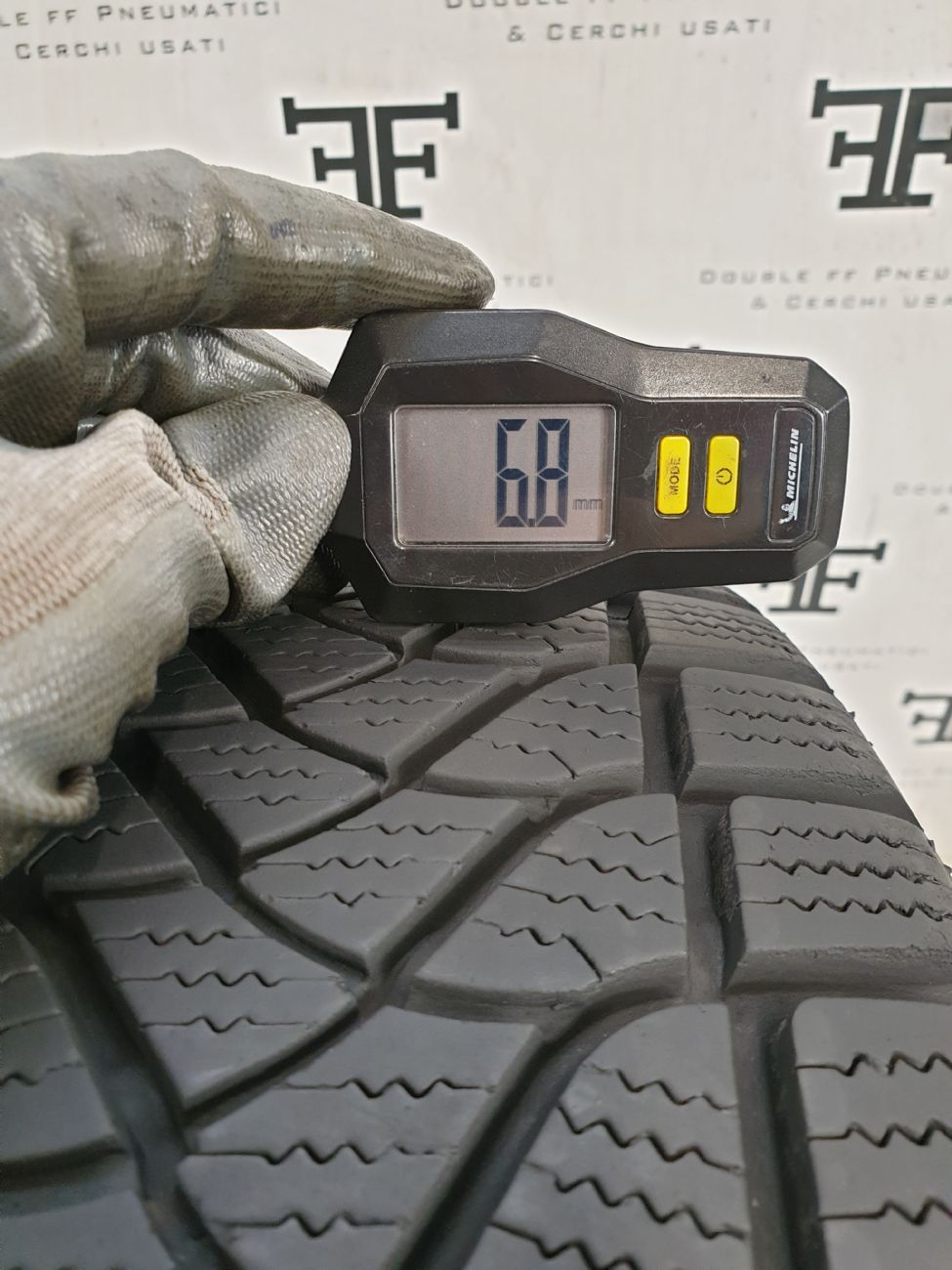 Pneumatici 195 60 R16C 99/97 T FIRESTONE WINTERHAWK C invernale usati 110€