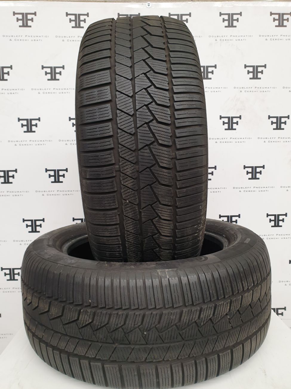 Pneumatici 265 50 R19 110 H CONTINENTAL CONTIWINTERCONTACT TS860 S invernale RUNFLAT usati 220€