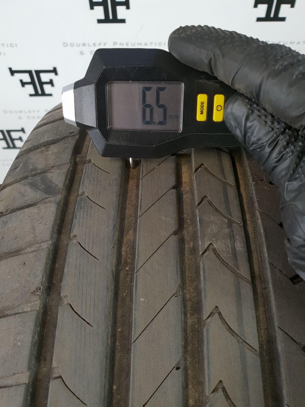 Pneumatici 185 55 R16 87 V GOODYEAR EFFICIENTGRIP estivo usati 110€