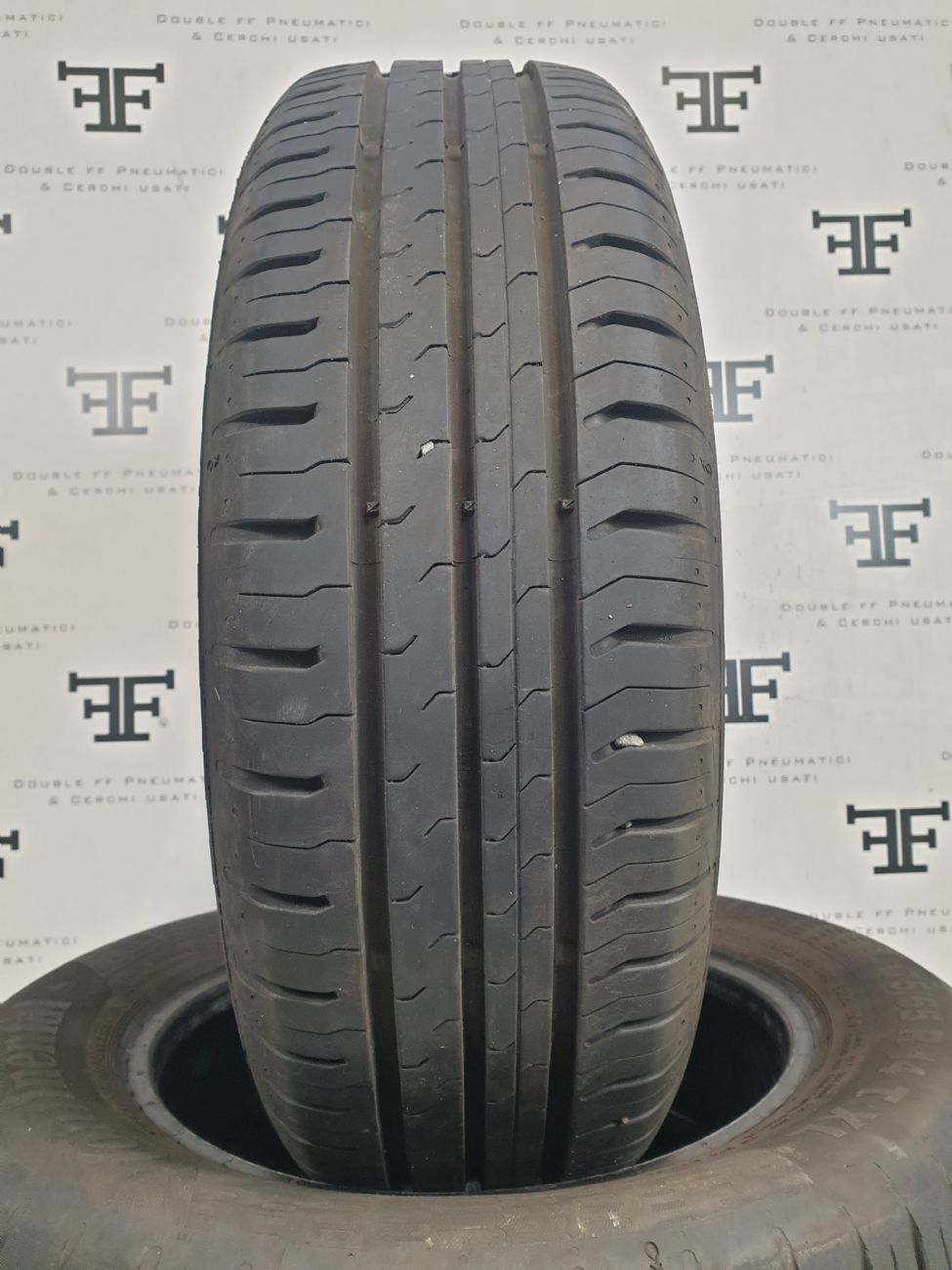 Pneumatici 165 60 R15 77 H CONTINENTAL ContiEcoContact 5 estivo usati 200€