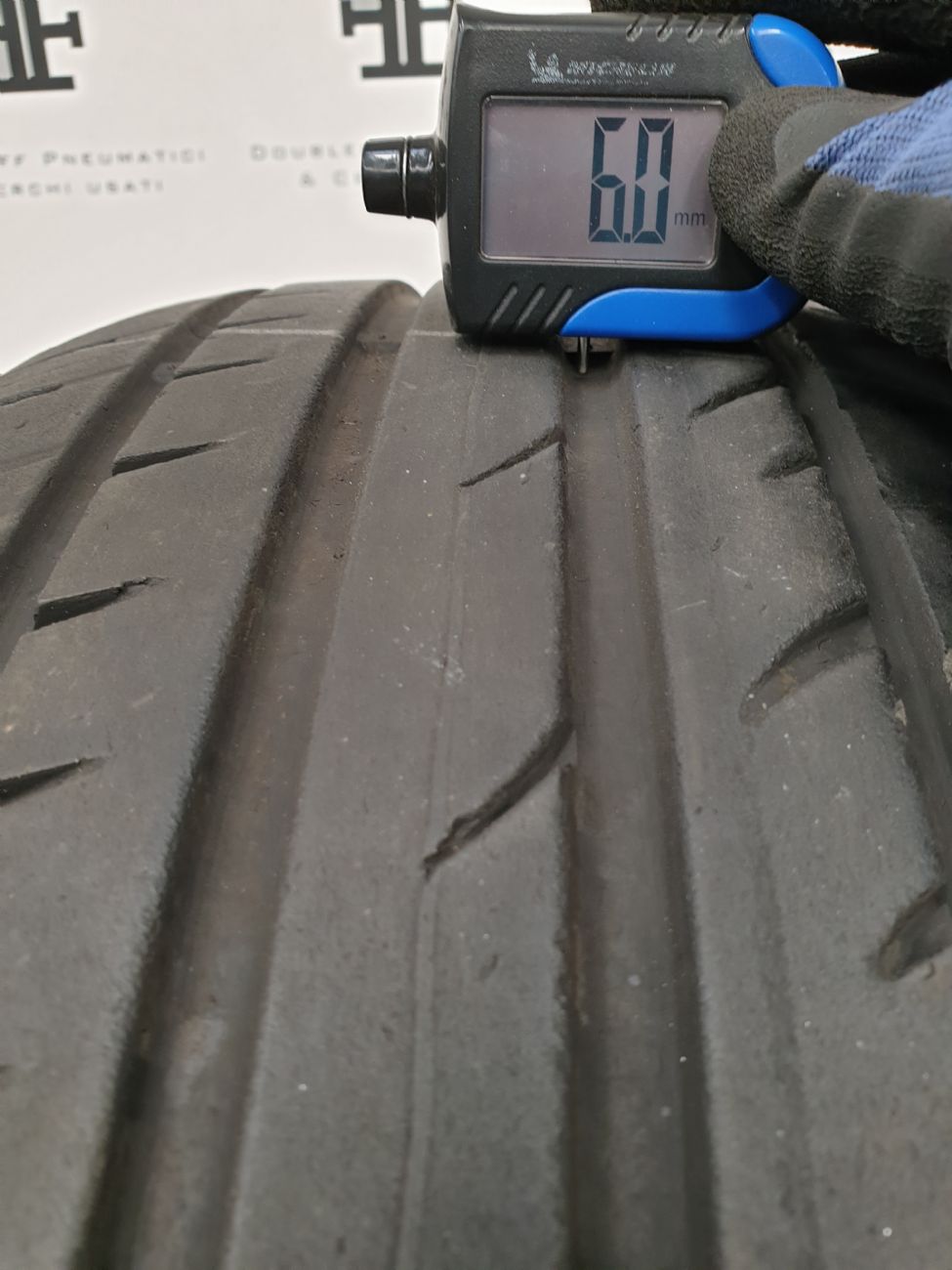 Pneumatici 225 55 R17 101 V HANKOOK VENTUS PRIME 2 estivo usati 110€