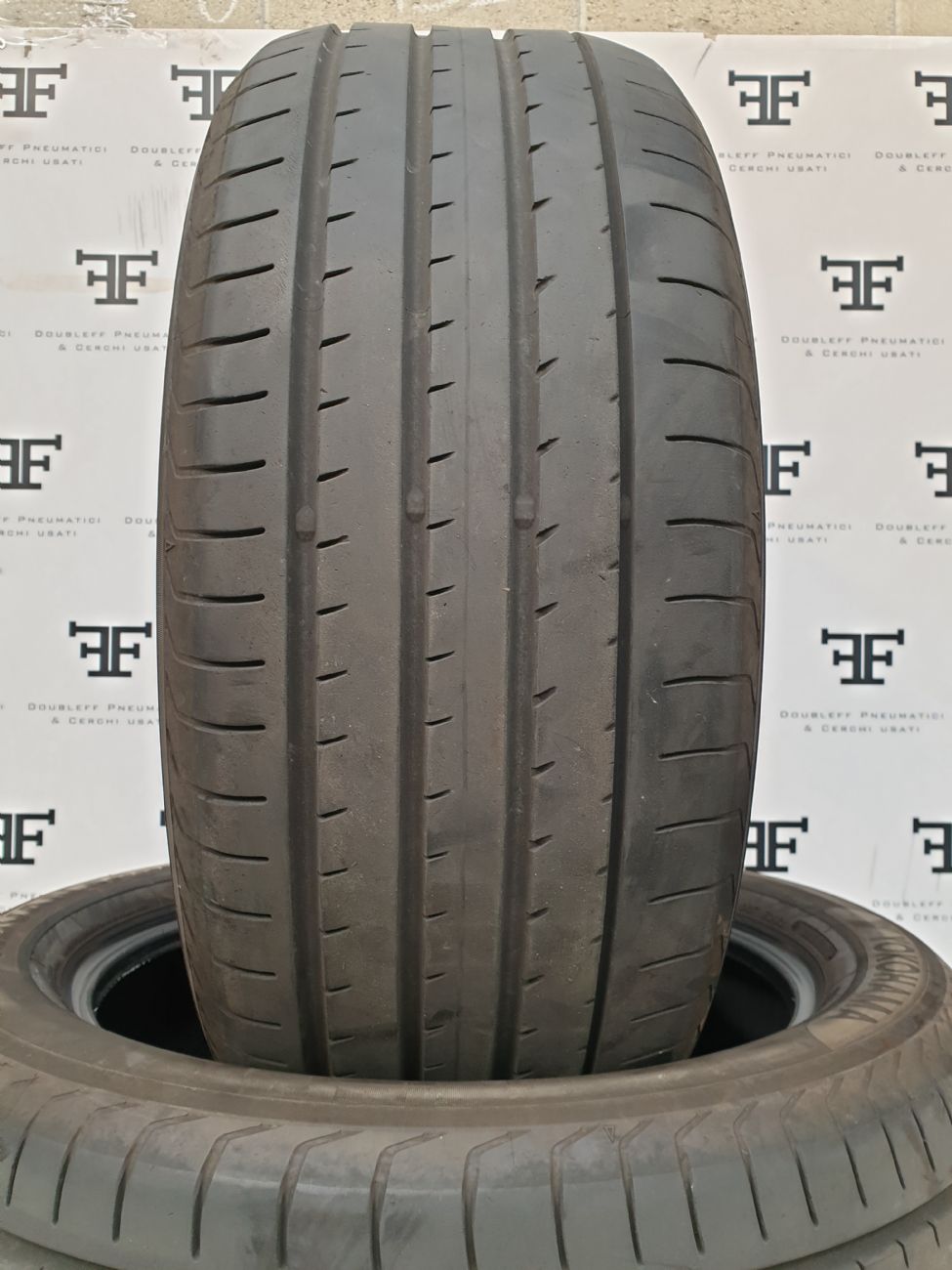 Pneumatici 245 50 R19 105 W YOKOHAMA  estivo RUNFLAT usati 300€