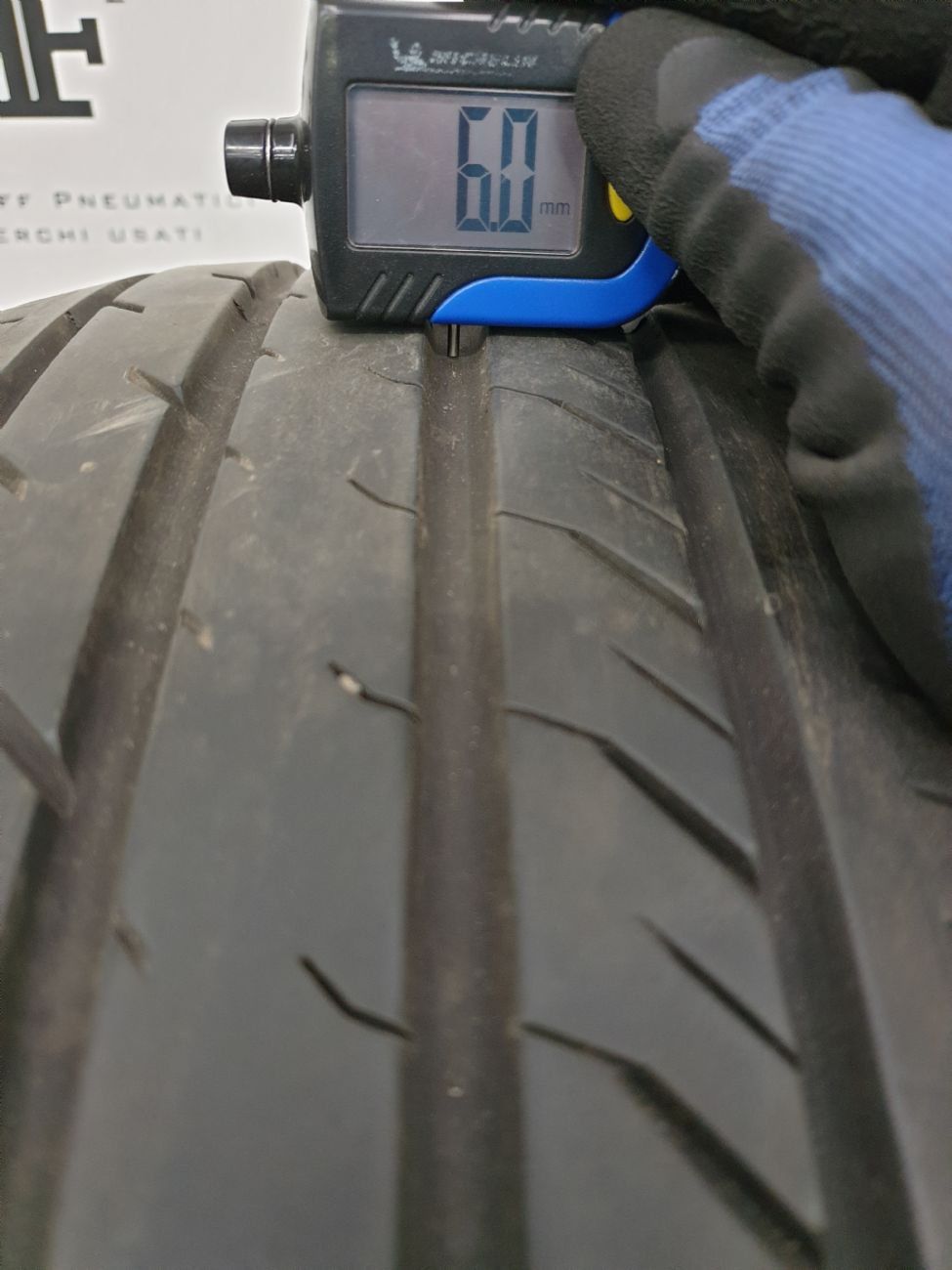 Pneumatici 205 55 R17 95 W DAVANTI  estivo usati 250€