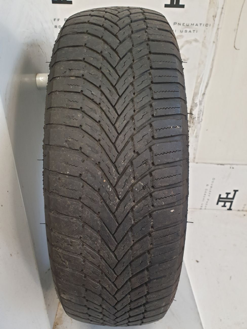 BRIDGESTONE WEATHER CONTROL A005