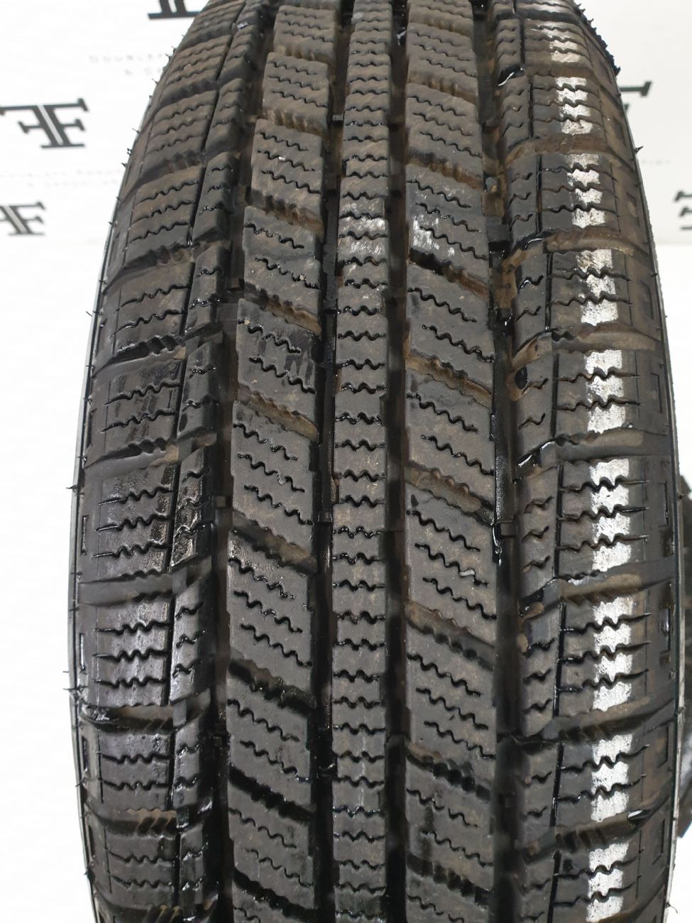 Pneumatici 175 65 R15 1 A _MARCA NON PRESENTE _MODELLO NON PRESENTE invernale usati 70€