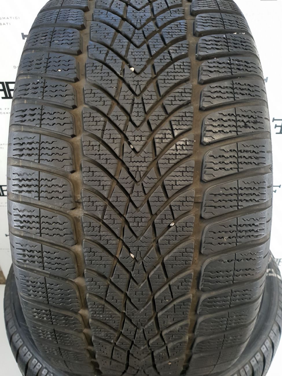 Pneumatici 285 30 R21 100 W DUNLOP WINTER SPORT 4D invernale usati 600€