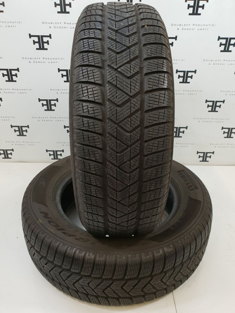 215/65 R17 99 H PIRELLI SCORPION WINTER