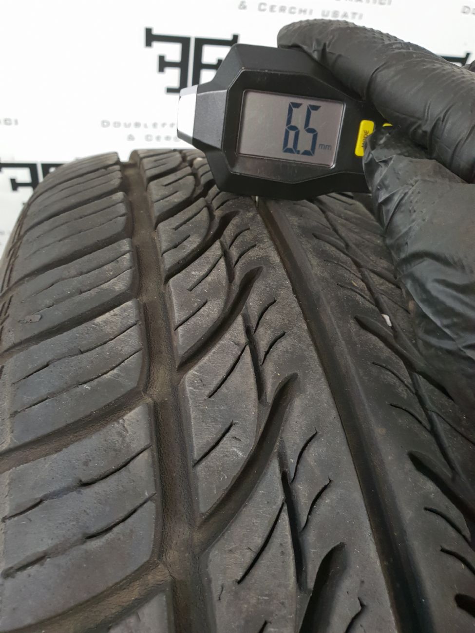 Pneumatici 205 60 R16 92 H RIKEN MAYSTORM 2 B2 estivo usati 80€