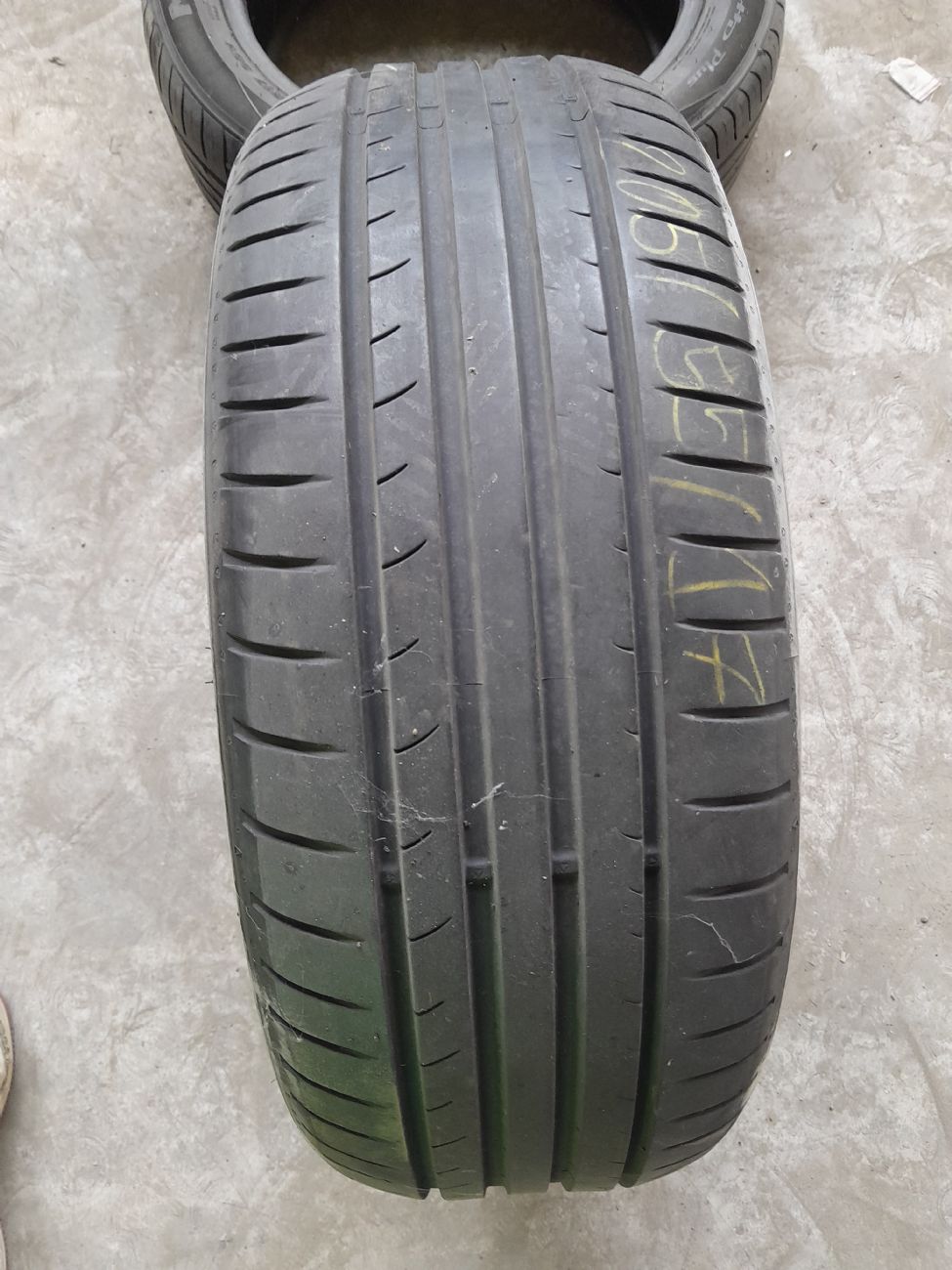 DUNLOP SP SPORT BLURESPONSE