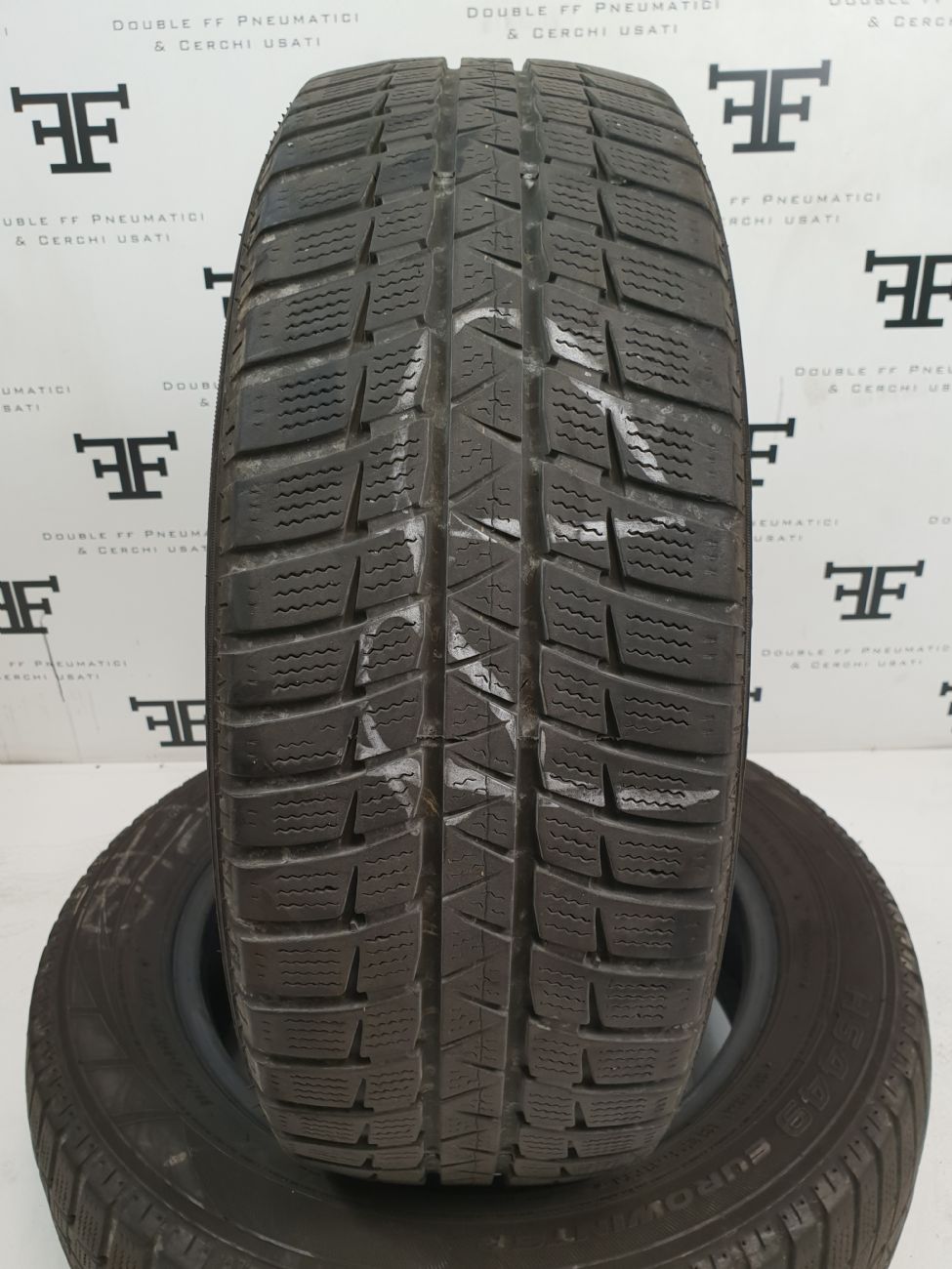 Pneumatici 185 60 R15 88 T FALKEN EUROWINTER HS449 invernale usati 75€