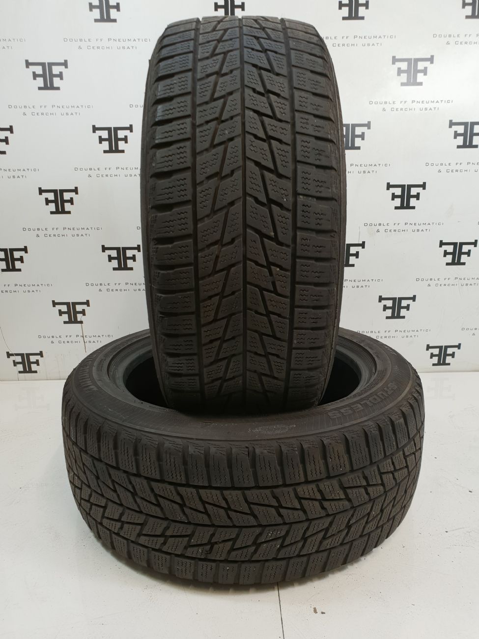 Pneumatici 225 50 R17 94 H BRIDGESTONE BLIZZAK LM-22 invernale RUNFLAT usati 100€