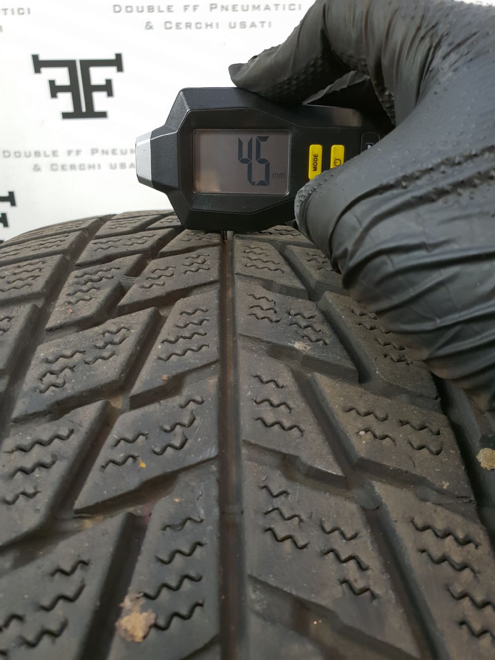 Pneumatici 225 50 R17 94 H BRIDGESTONE BLIZZAK LM-22 invernale RUNFLAT usati 100€