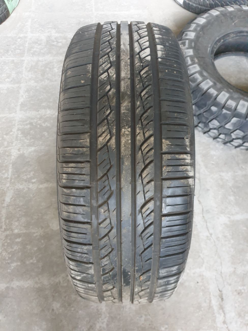 NEXEN ROADIAN 542