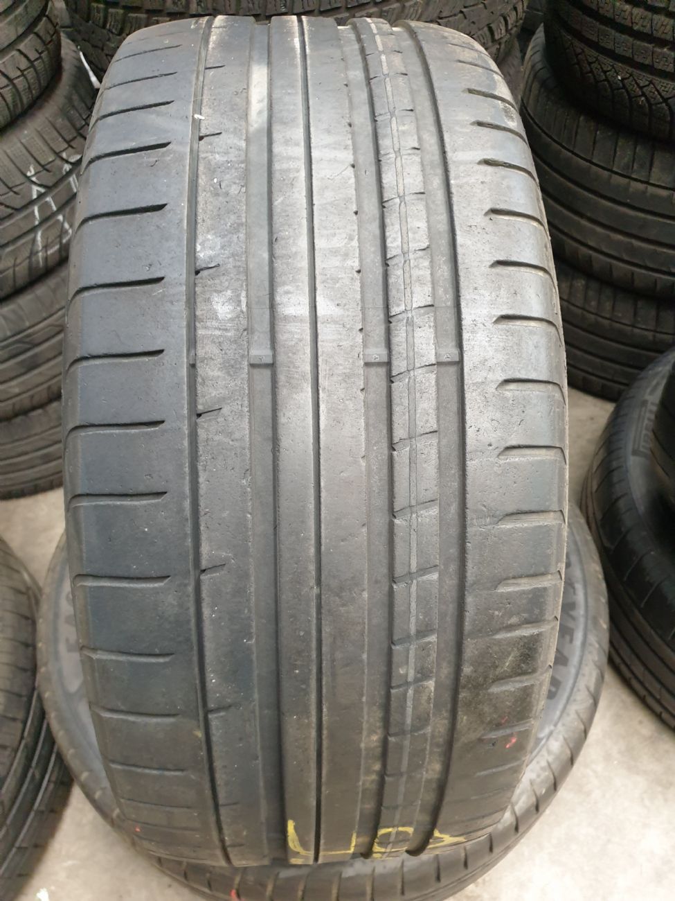 GOODYEAR EAGLE F1 SUV 4X4