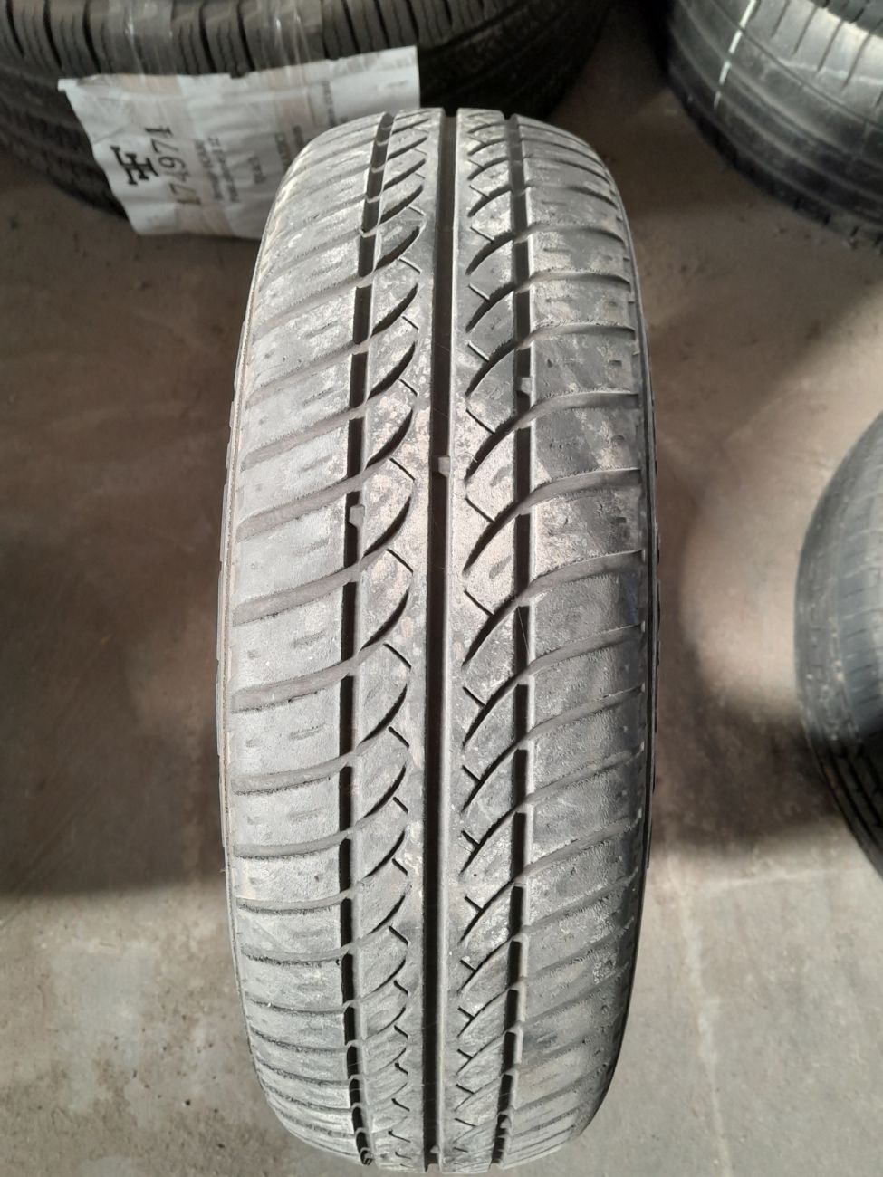 AURORA (HANKOOK) RADIAL K706