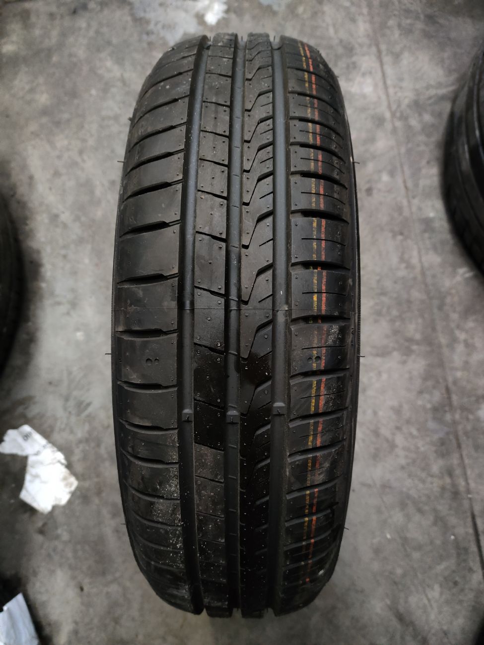 HANKOOK KINERGY ECO 2