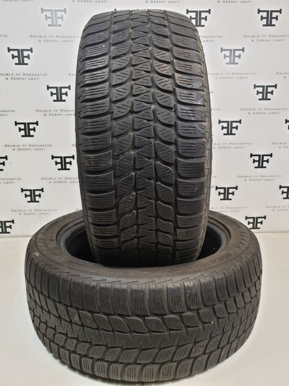 Pneumatici 225 50 R17 98 V BRIDGESTONE BLIZZAK LM-25 invernale usati 100€