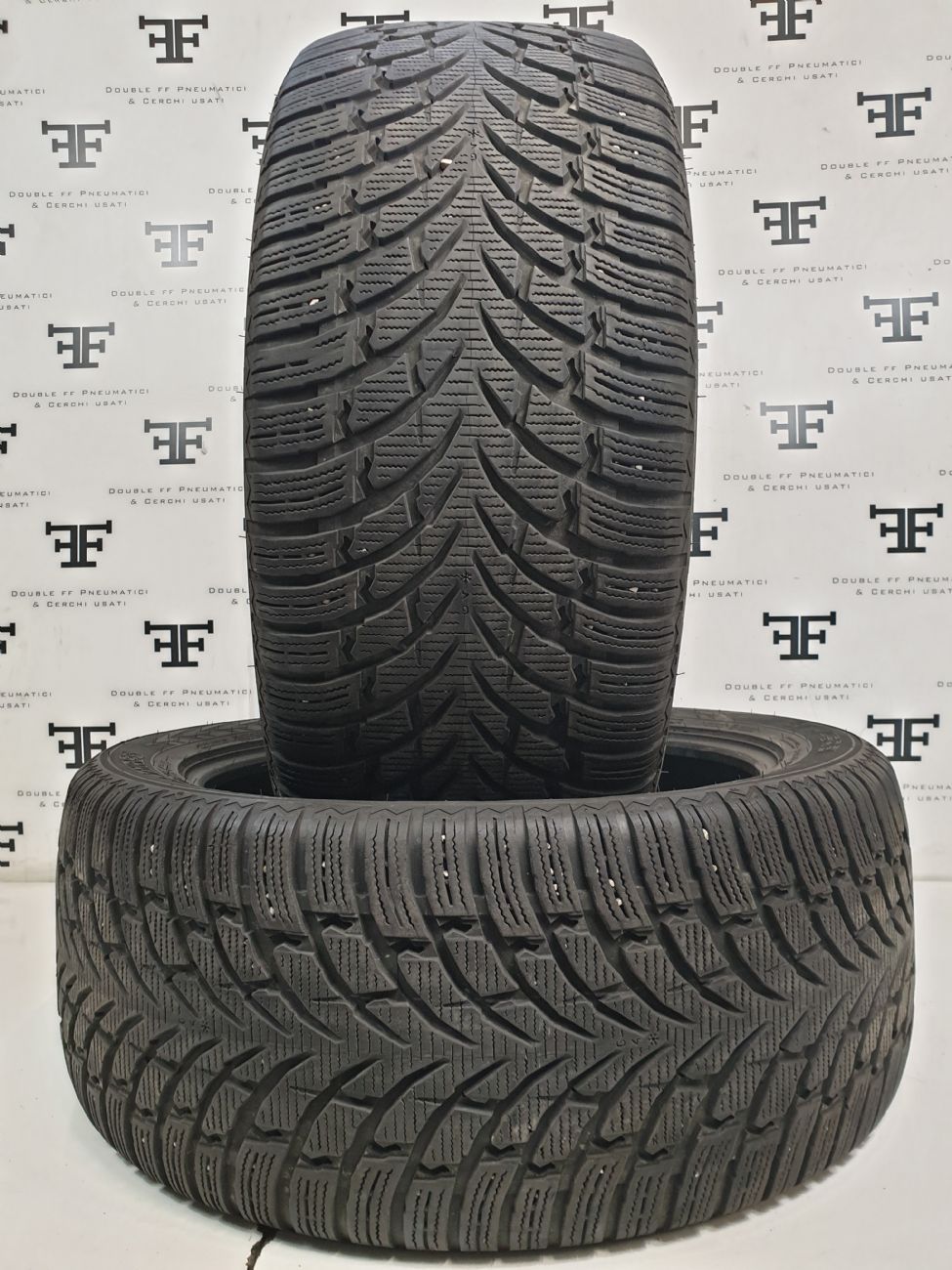 NOKIAN WR SUV 4
