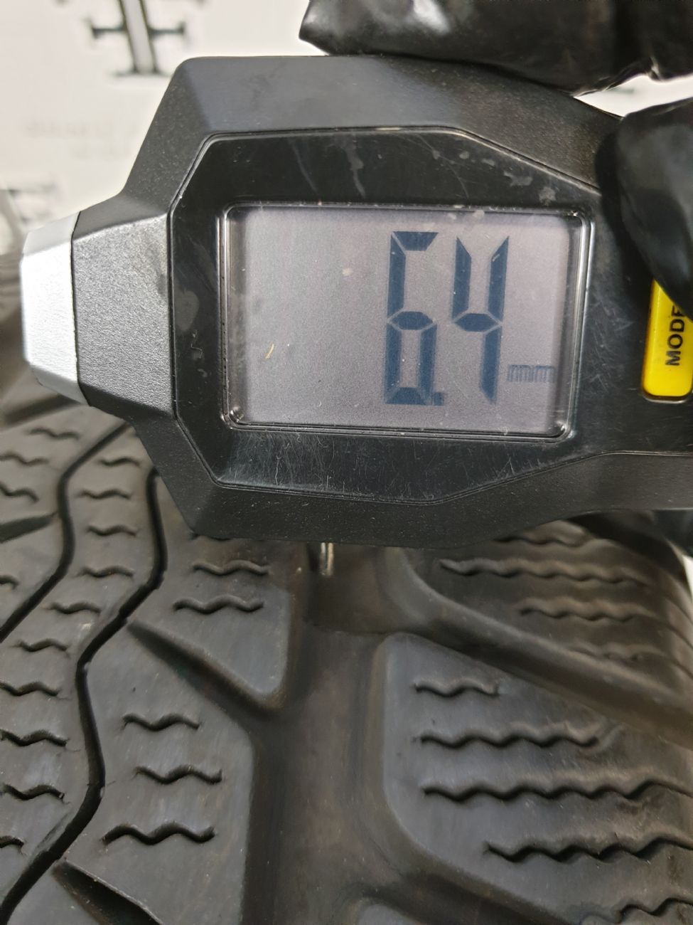 Pneumatici 175 65 R15 84 T FORMULA WINTER invernale usati 75€
