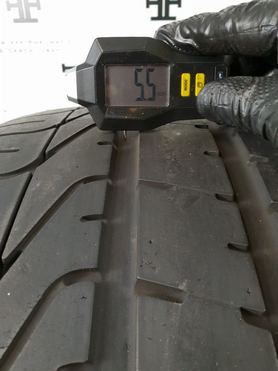 Pneumatici 295 30 R20 101 Y PIRELLI P ZERO estivo usati 200€