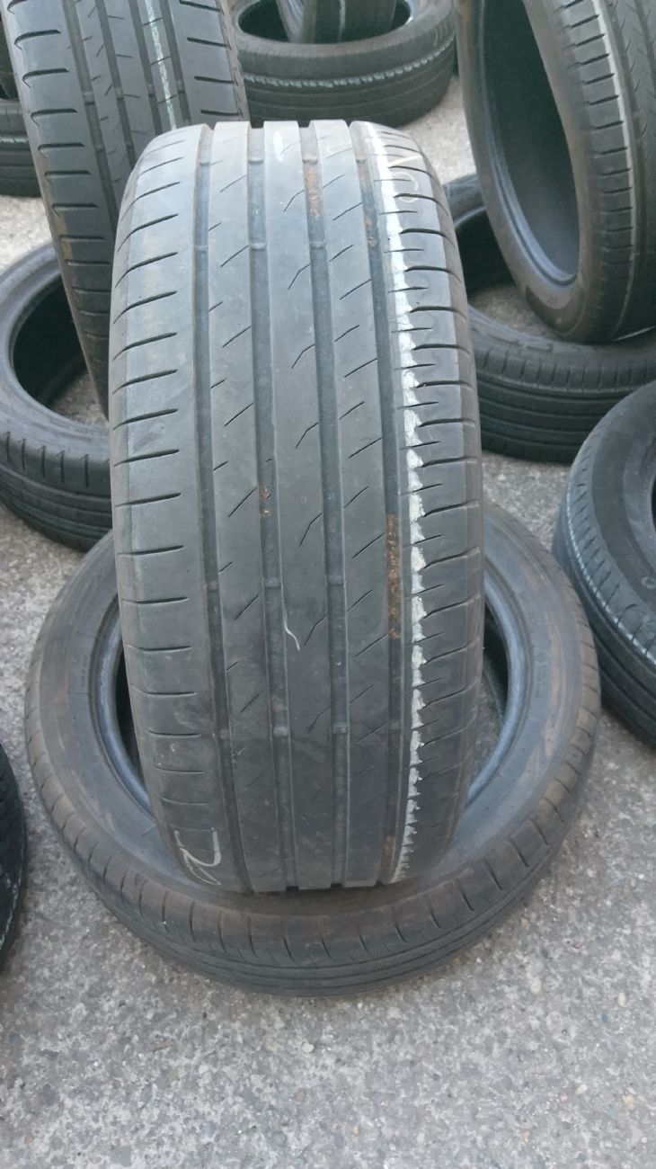 TOYO TIRES PROXES COMFORT