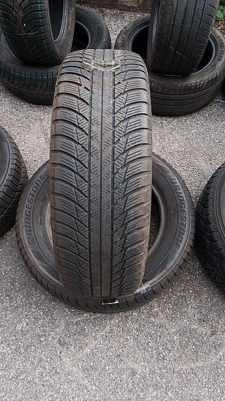 BRIDGESTONE BLIZZAK 6