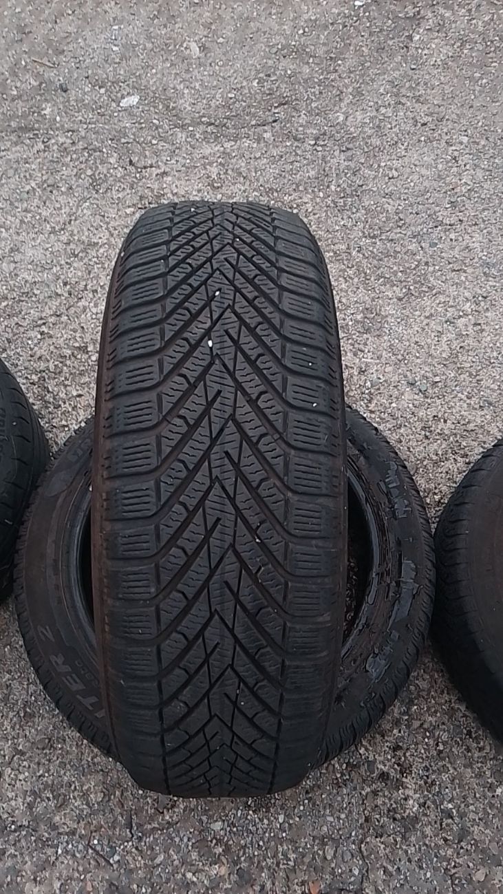 PIRELLI CINTURATO WINTER 2