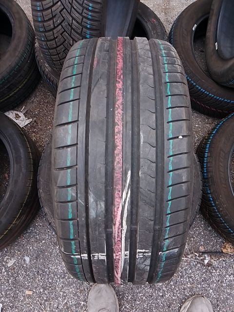 DUNLOP SP SPORT MAXX GT