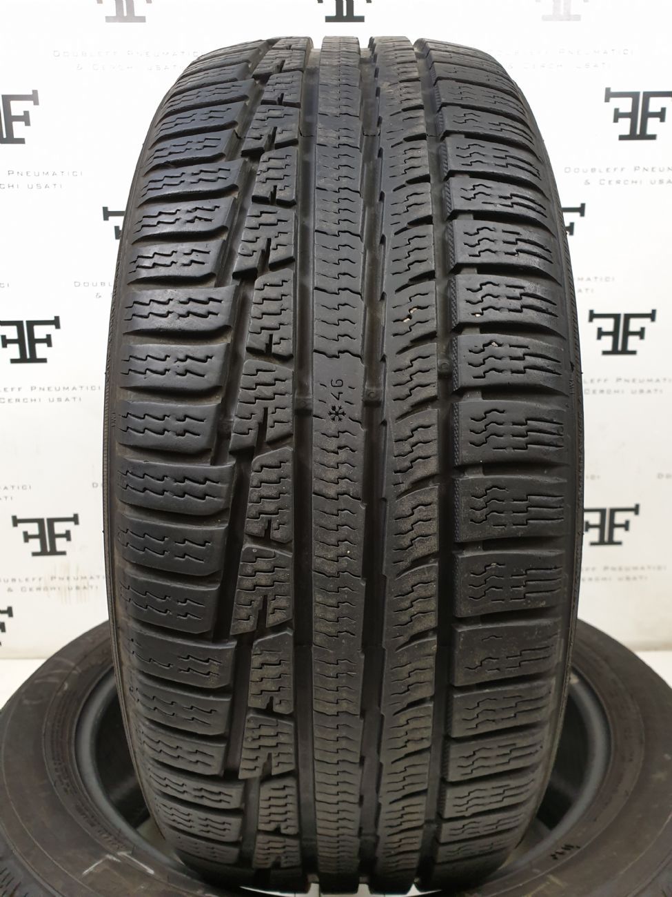 Pneumatici 225 55 R17 101 V NOKIAN WR A3 invernale usati 120€