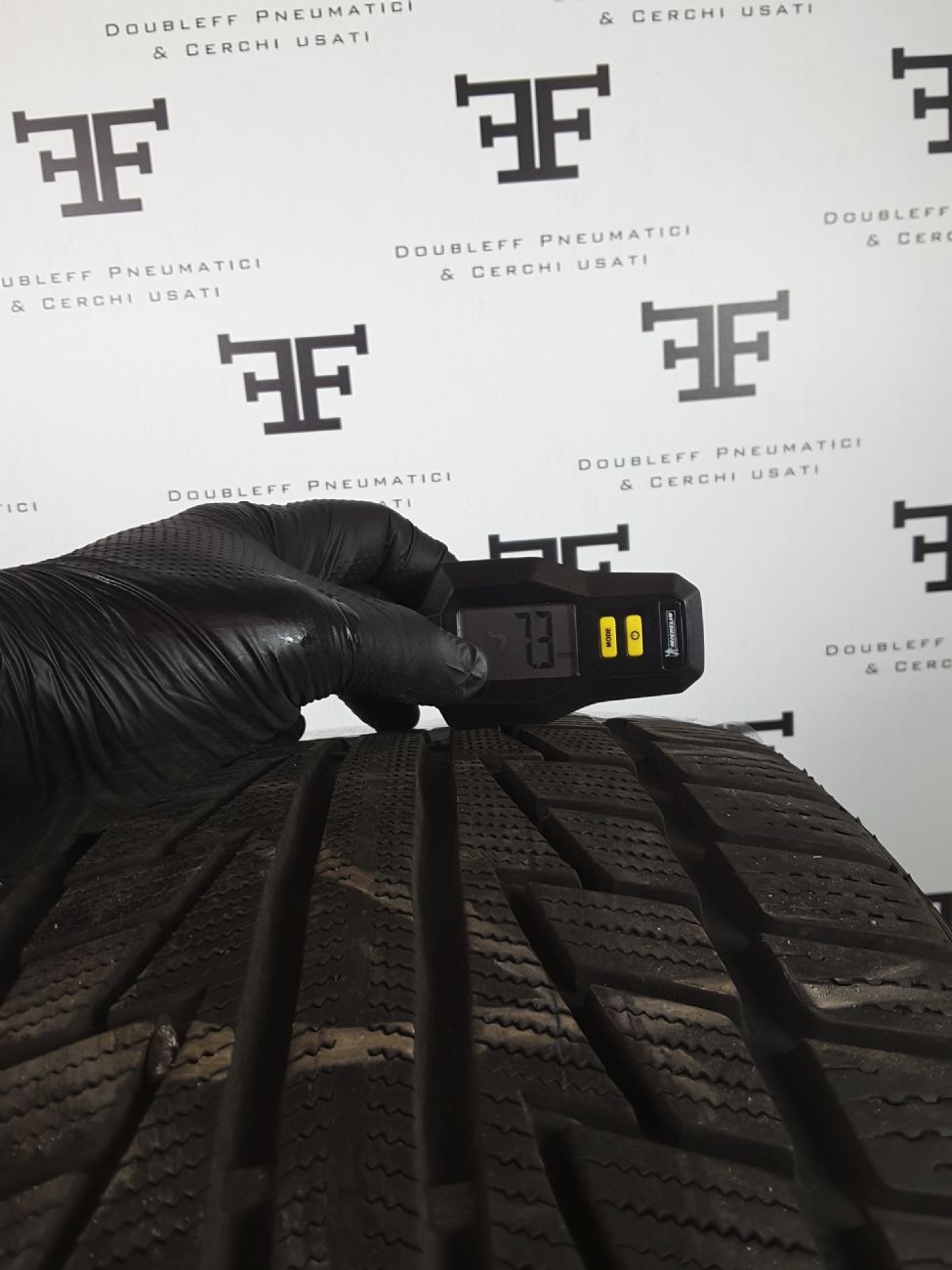 Pneumatici 235 55 R19 105 V NANKANG NK SNOW SV-2 invernale usati 100€