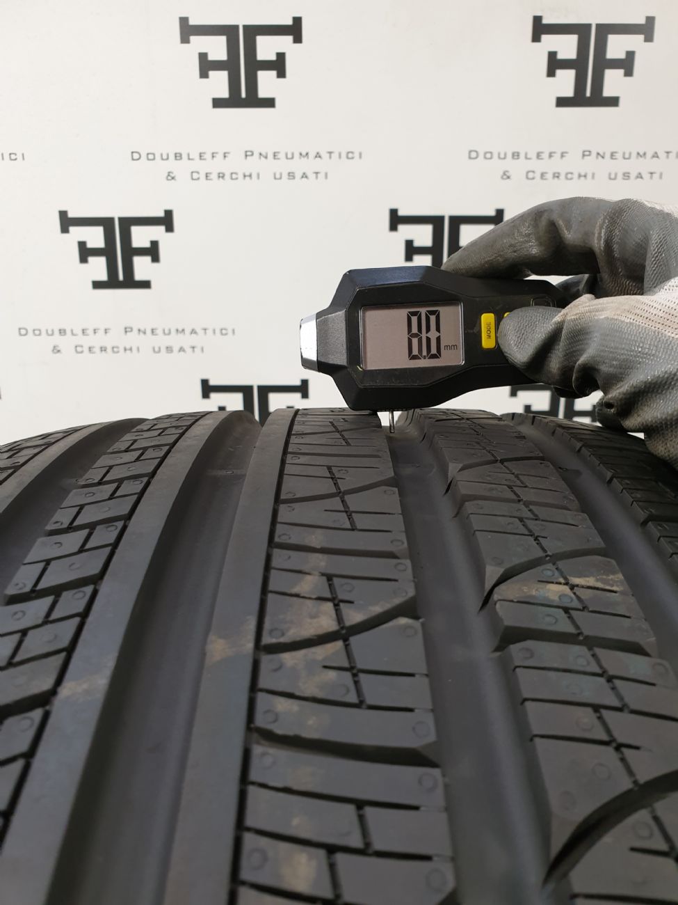 Pneumatici 295 45 R19 113 W PIRELLI SCORPION VERDE ALL SEASONS 4 seasons DEMONTÉ usati 250€
