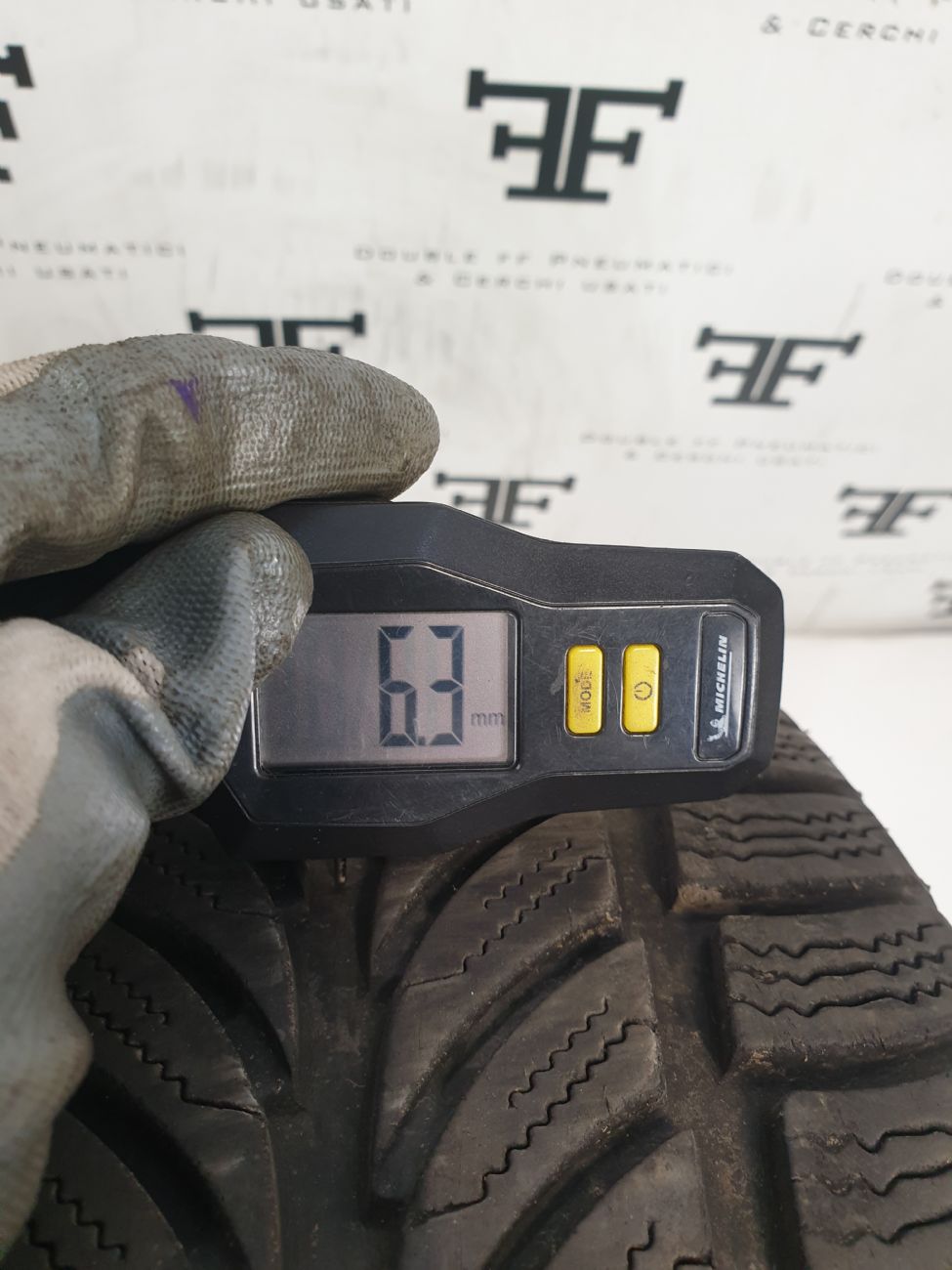 Pneumatici 205 55 R16 91 H MENTOR  invernale usati 80€