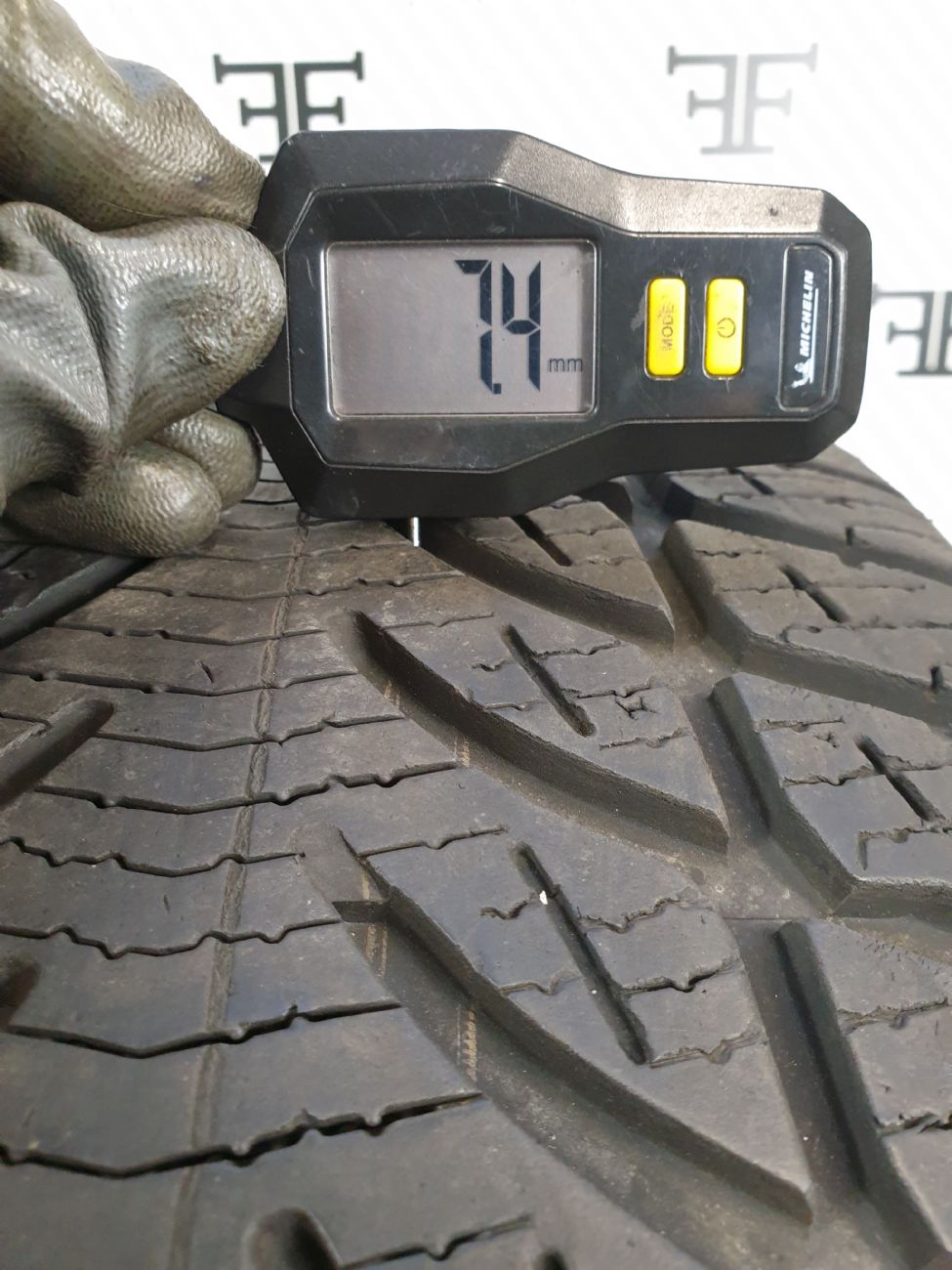 Pneumatici 255 55 R18 109 H SAVA ESKIMO SUV invernale usati 160€